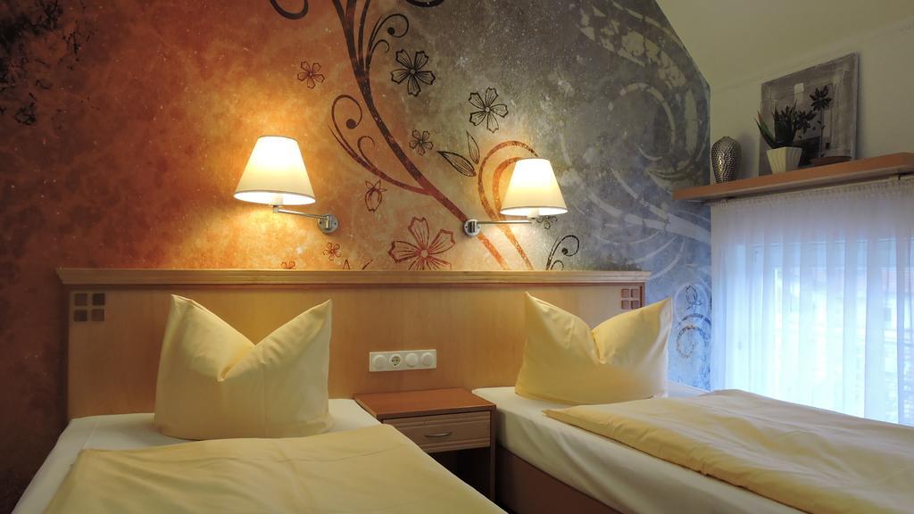Hotel Querfurter Hof Pokoj fotografie